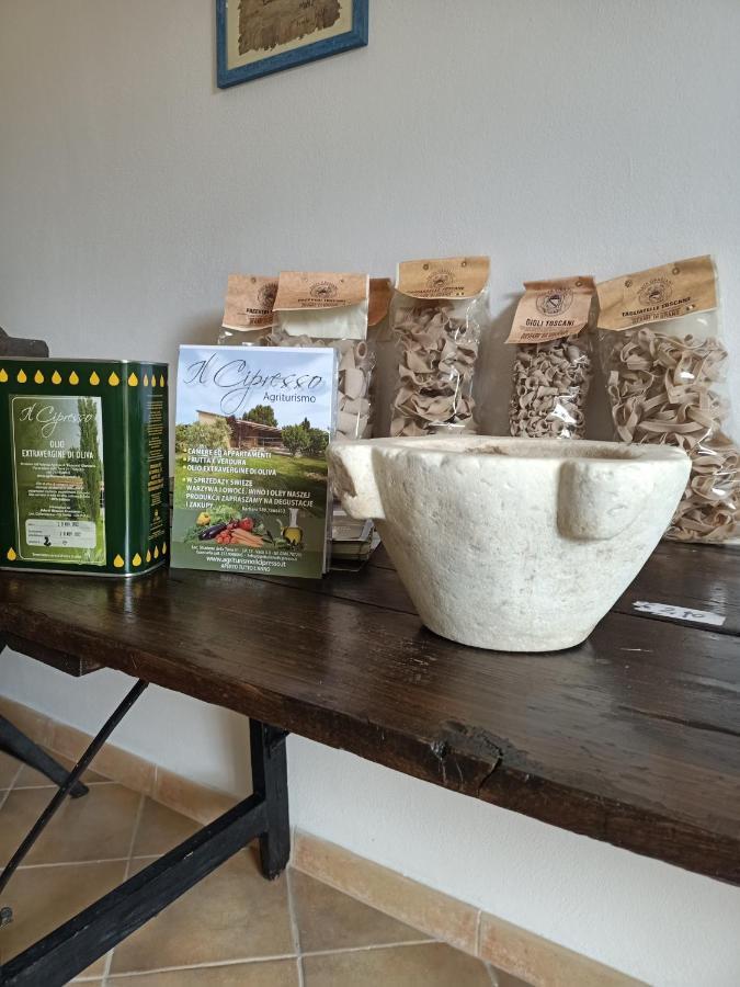 Agriturismo Il Cipresso Vada Bagian luar foto