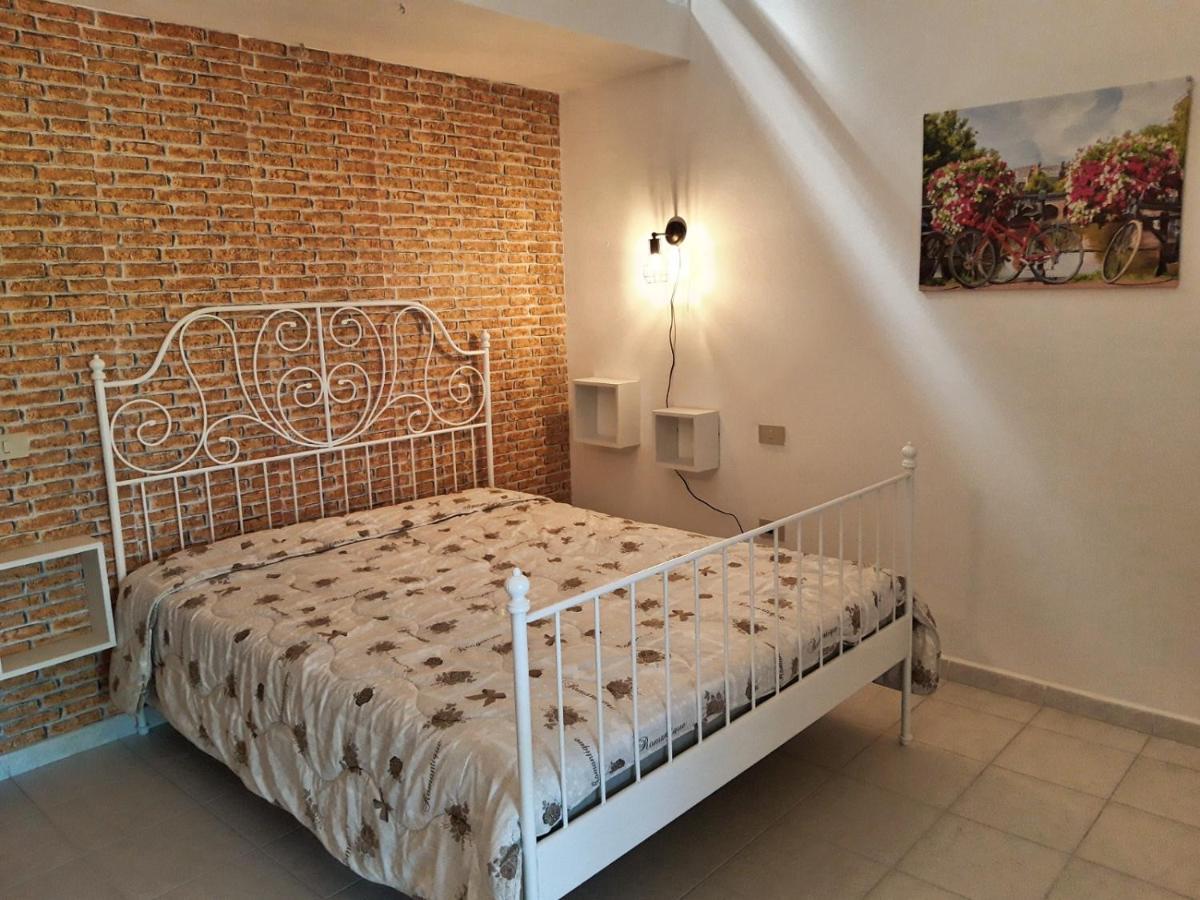 Agriturismo Il Cipresso Vada Bagian luar foto