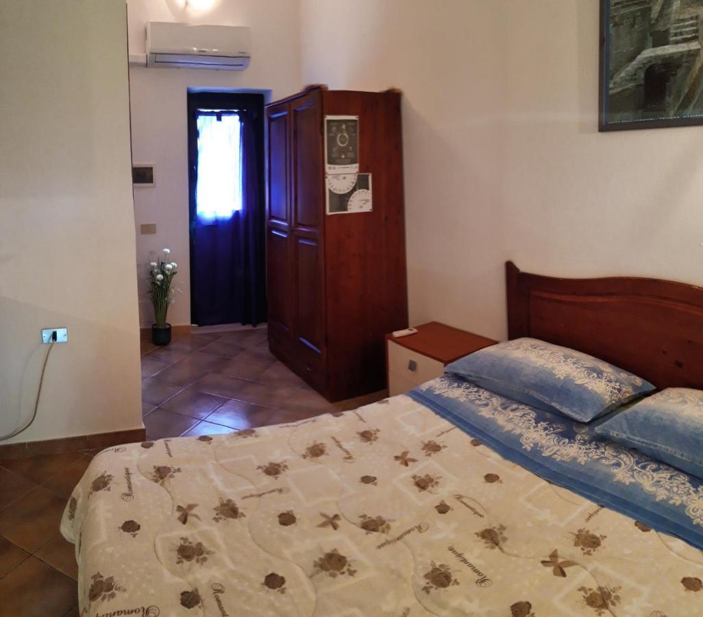 Agriturismo Il Cipresso Vada Bagian luar foto