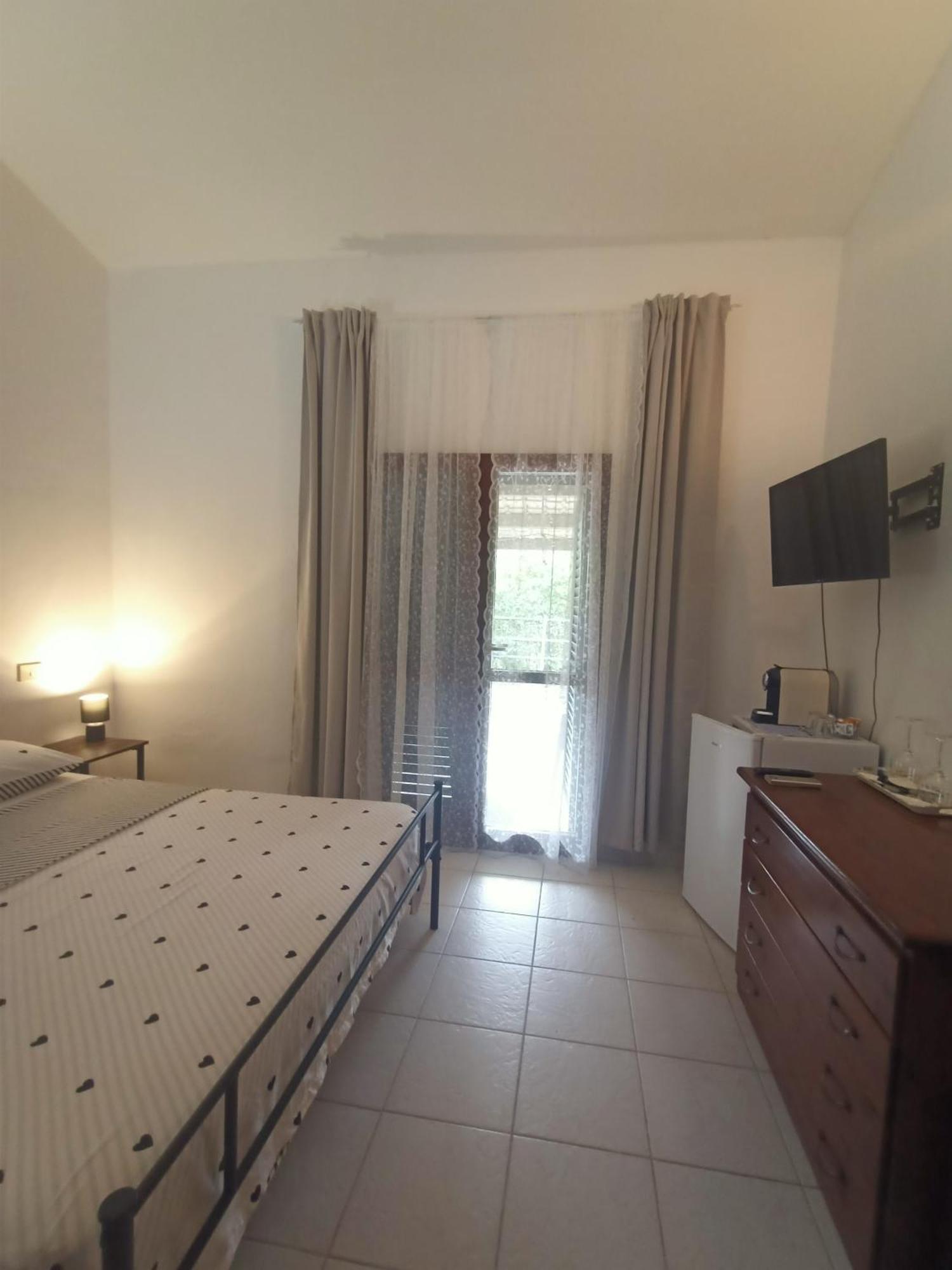 Agriturismo Il Cipresso Vada Bagian luar foto